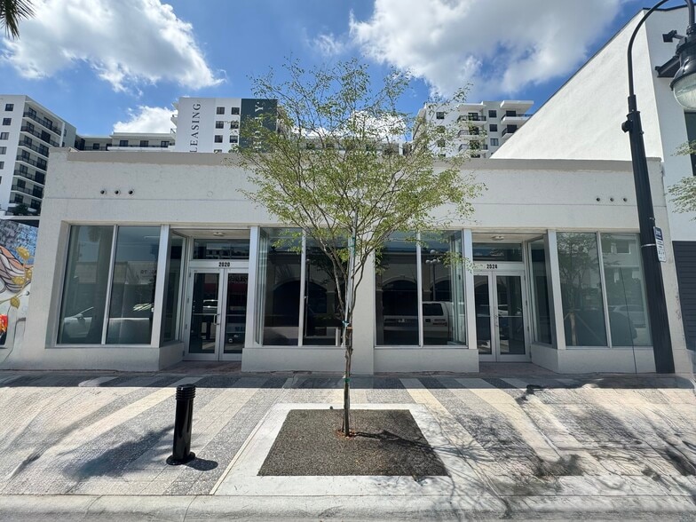 Primary Photo Of 2020 Harrison St, Hollywood Storefront For Sale