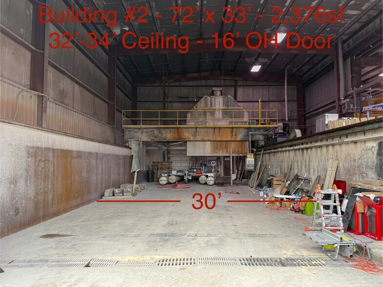 More Photos Of 333 Atlas Ave, Madison Warehouse For Lease