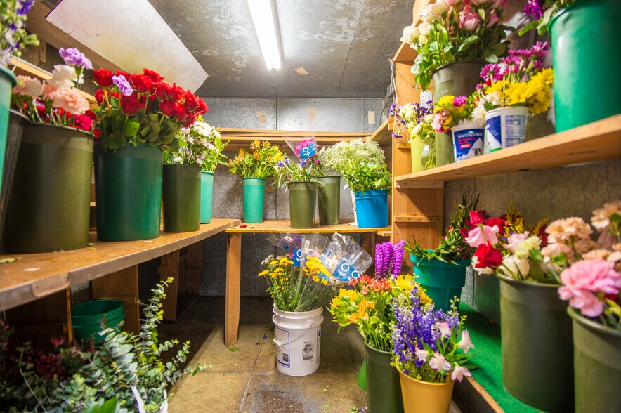 More Photos Of 30 N Market St, Cortez Garden Center For Sale