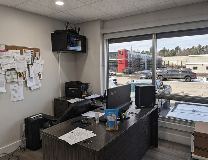 More Photos Of 30 Grenfell Cres, Ottawa Manufacturing For Lease
