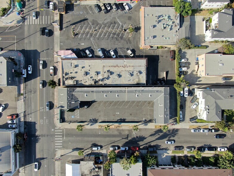 More Photos Of 5251 Hollywood Blvd, Los Angeles Hotel For Sale