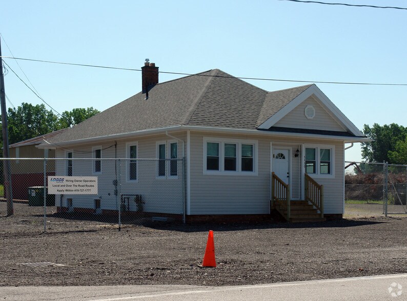 Primary Photo Of 5430 Stickney Ave, Toledo Warehouse For Lease