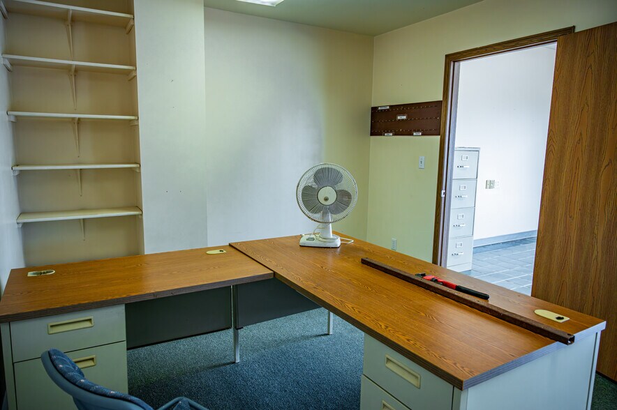 More Photos Of 2100 W Main St, Clarksville Industrial For Sale