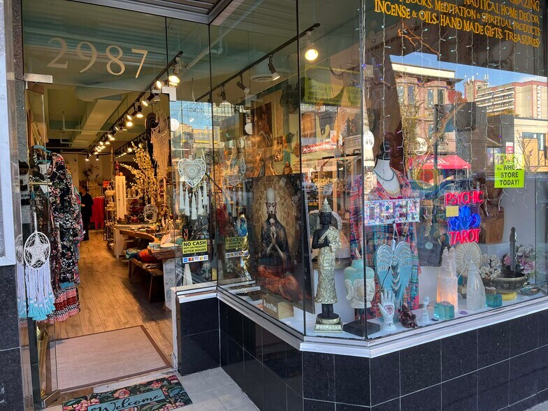 More Photos Of 2987 Granville St, Vancouver General Retail For Lease
