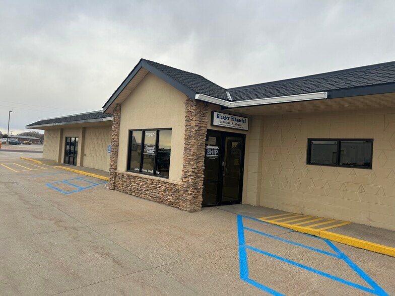 More Photos Of 1930 E 20th Pl, Scottsbluff Medical For Lease