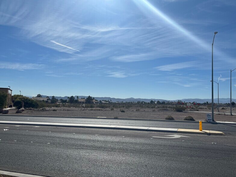 More Photos Of 8359 Dean Martin Dr, Las Vegas Land For Sale