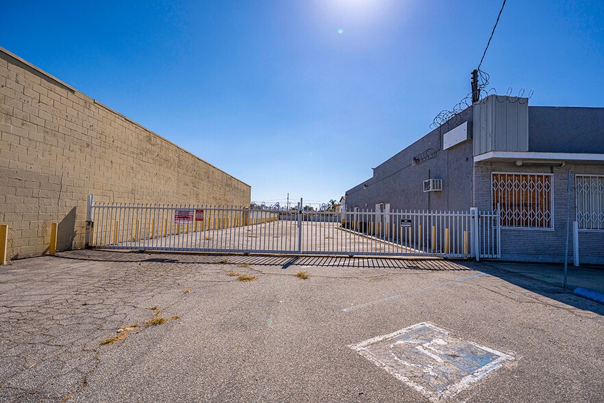 More Photos Of 1122 W Anaheim St, Wilmington Land For Sale