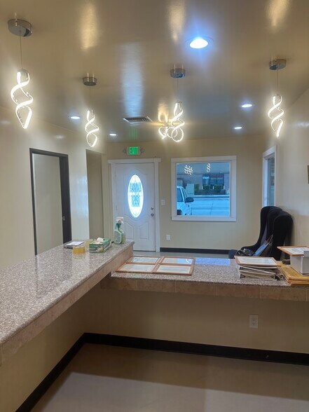 More Photos Of 21617 Figueroa St, Carson Medical For Sale