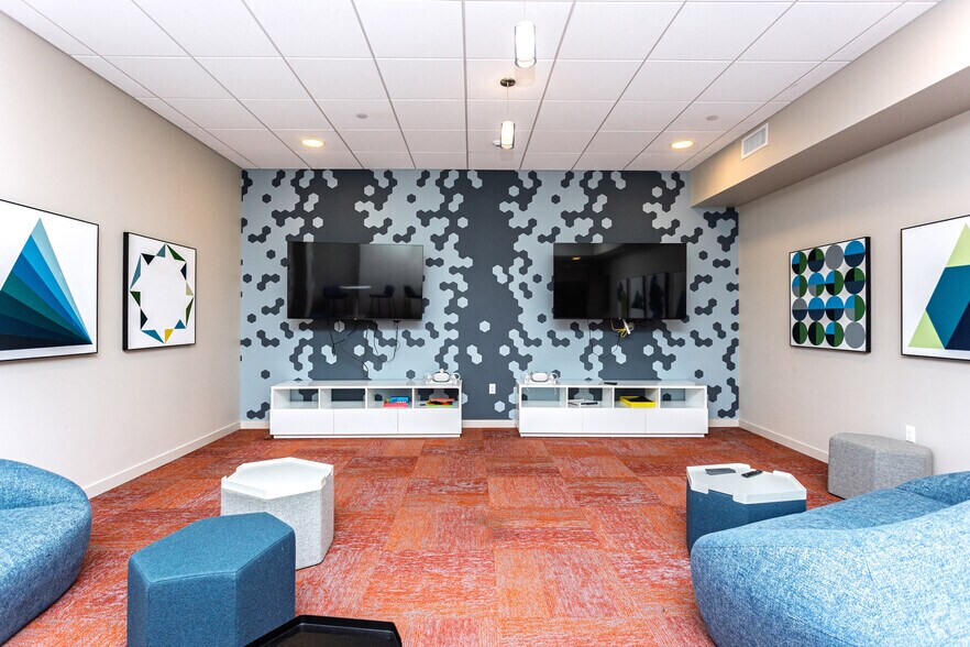 More Photos Of 15311 33rd Ave S, Seatac Apartments For Lease