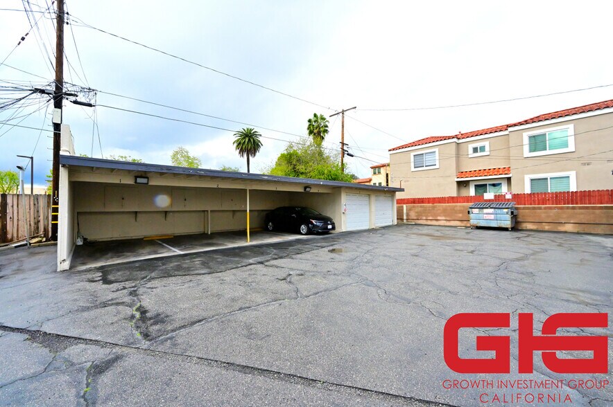 More Photos Of 31 N Parkwood Ave, Pasadena Apartments For Sale