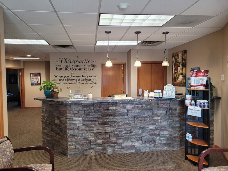 More Photos Of 3434 N Lexington Ave, Shoreview Medical For Lease