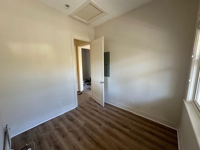 More Photos Of 12 Celadon Dr, Beaufort Storefront Retail Office For Lease