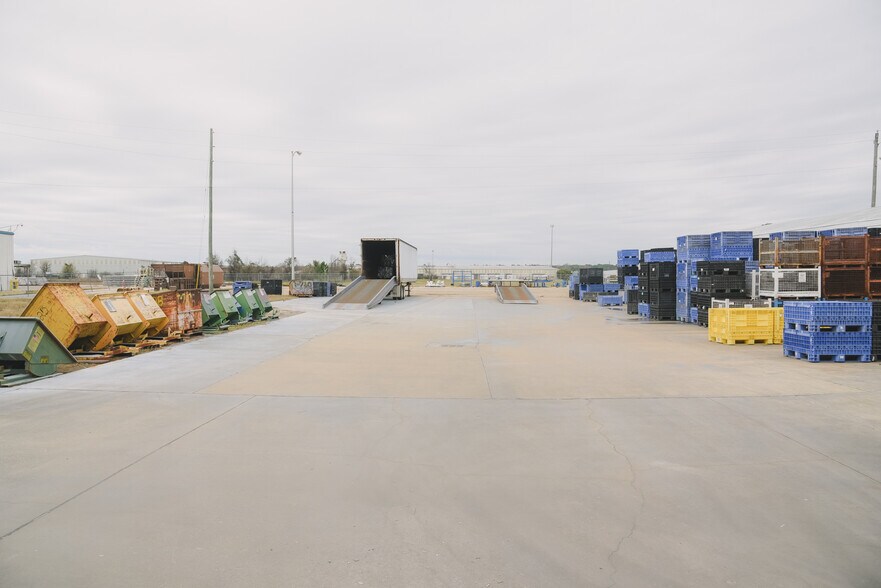 More Photos Of 2760 Gunter Park Dr, Montgomery Manufacturing For Sale