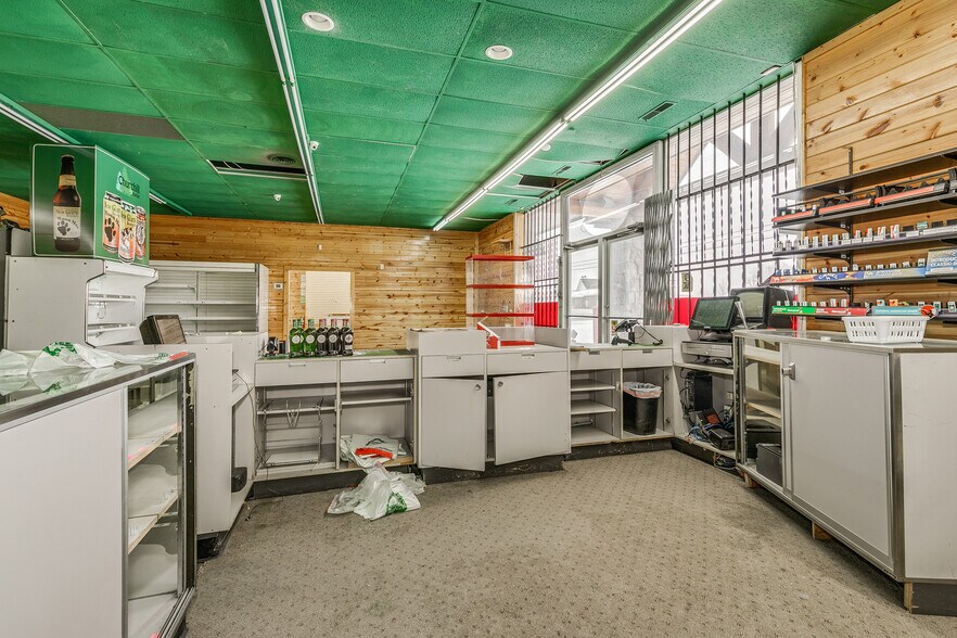 More Photos Of 1003 Campbell St, Prescott Freestanding For Sale