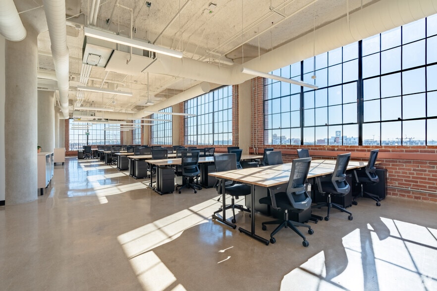 More Photos Of 1019 E 4th Pl, Los Angeles Loft Creative Space For Lease