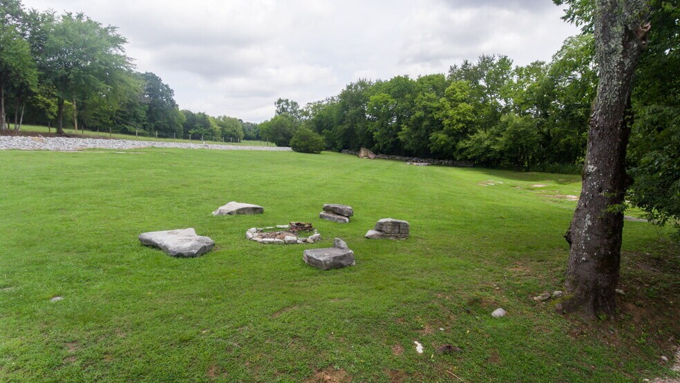 More Photos Of 177 Providence Rd, Fayetteville Specialty For Sale