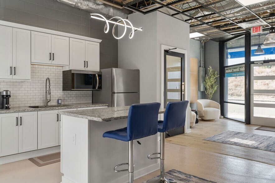 More Photos Of 117 S Main St, Hopewell Coworking Space