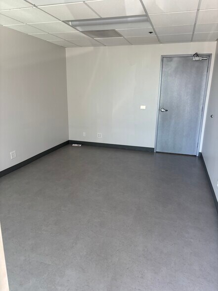 More Photos Of 11200 Hindry Ave, Los Angeles Unknown For Lease
