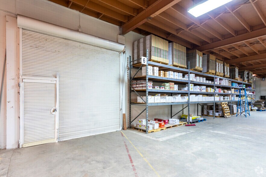 More Photos Of 1701 30th St, Bakersfield Freestanding For Sale