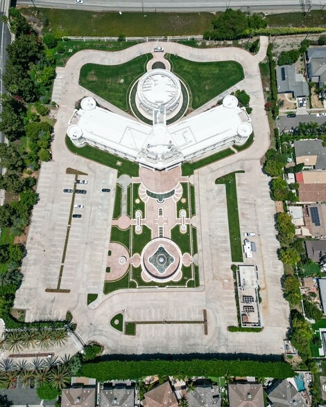 More Photos Of 3150 Bear St, Costa Mesa Schools For Sale