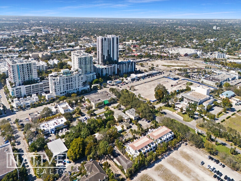 More Photos Of 718 NE 7th Ave, Fort Lauderdale Multifamily For Sale
