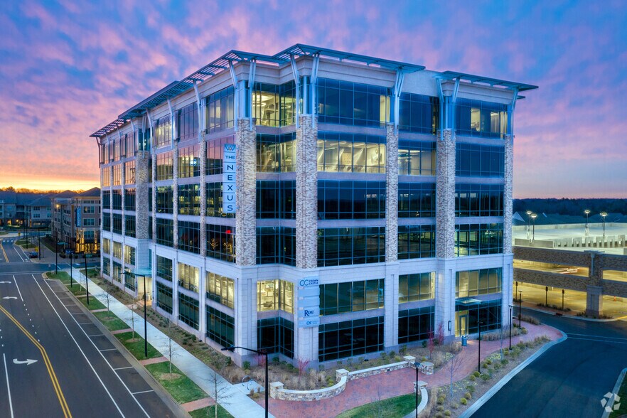 More Photos Of 6325 Ardrey Kell Rd, Charlotte Office For Lease