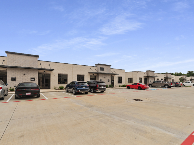 Primary Photo Of 26077 Nelson Way, Katy Office For Sale