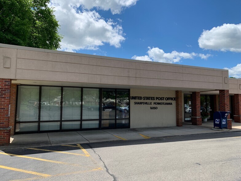Primary Photo Of 62 E Shenango St, Sharpsville Storefront For Lease