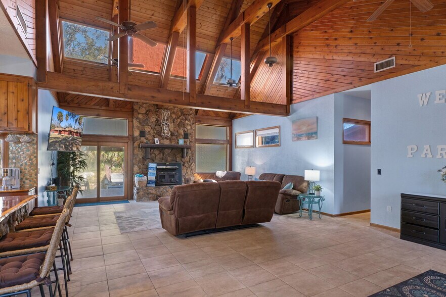 More Photos Of 8301 Congress St, Port Richey Flex For Sale
