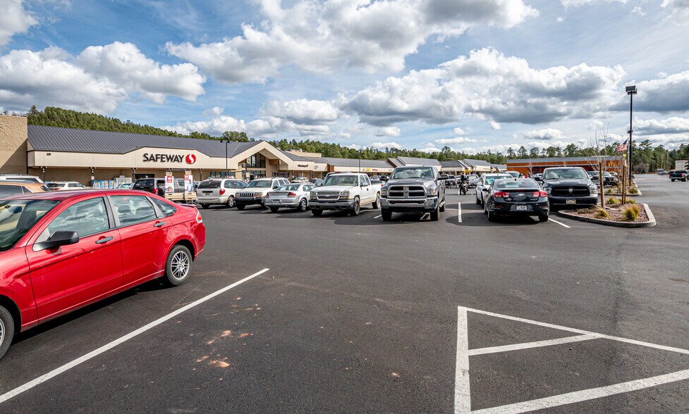 More Photos Of 20 E White Mountain Blvd, Lakeside Unknown For Lease