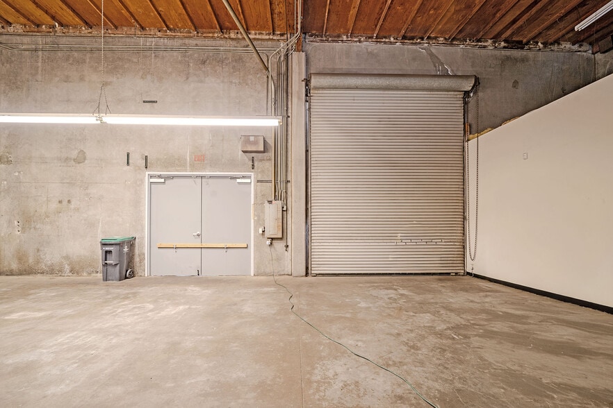 More Photos Of 381 Thor Pl, Brea Manufacturing For Lease