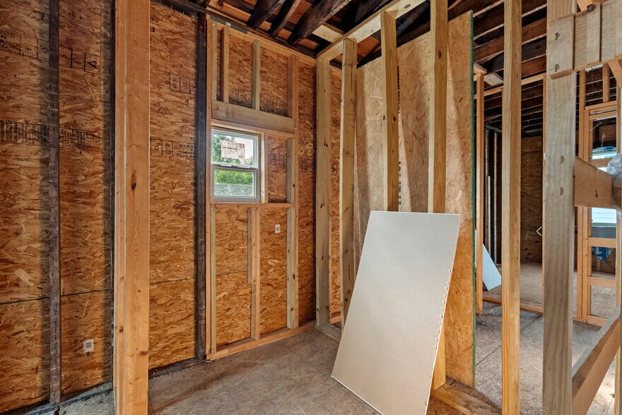 More Photos Of 330 N 29th St, Louisville Multifamily For Sale