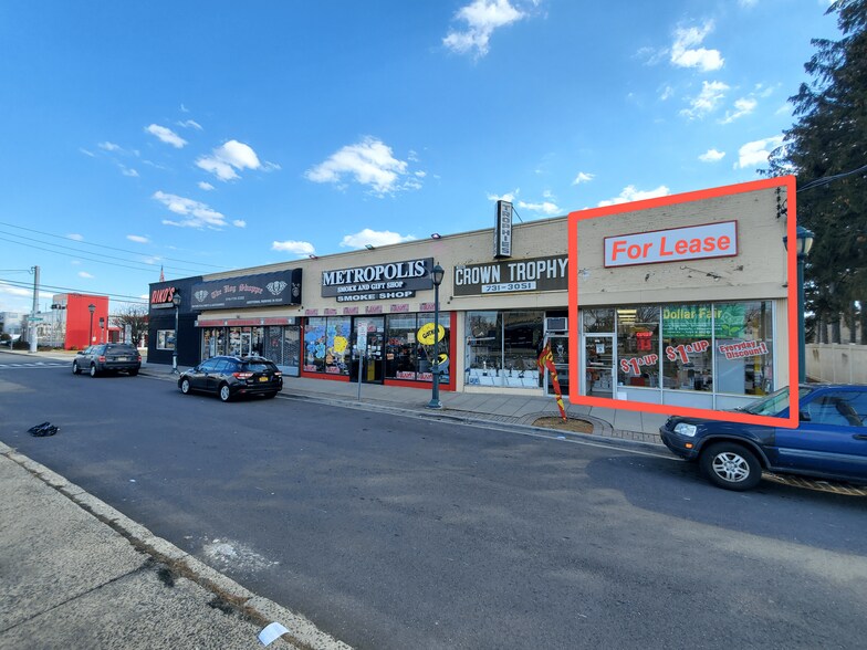 More Photos Of 3106-3120 Hempstead Tpke, Levittown Storefront For Lease