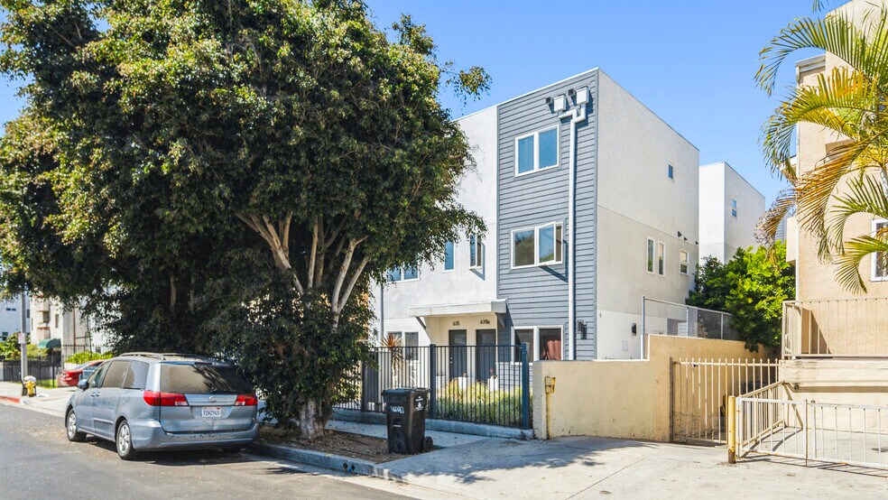 More Photos Of 635 N Harvard Blvd, Los Angeles Apartments For Sale
