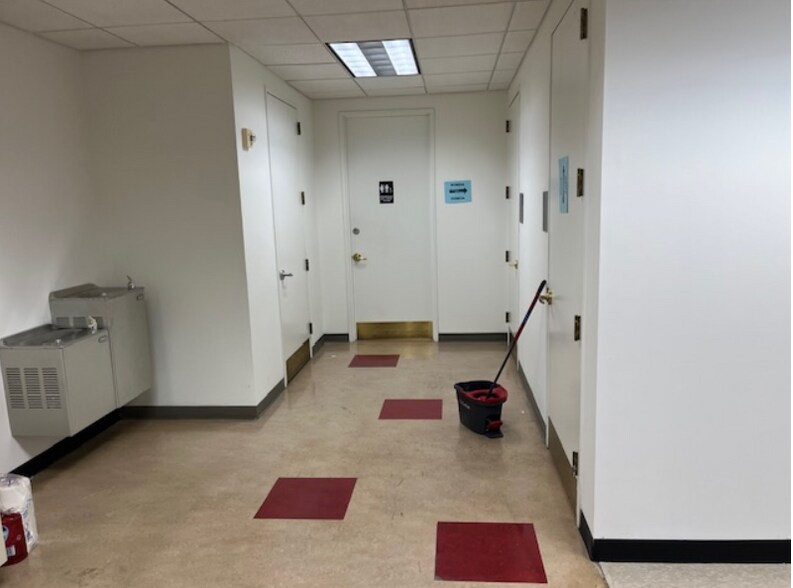 More Photos Of 261 Broadway, New York Apartments For Sale