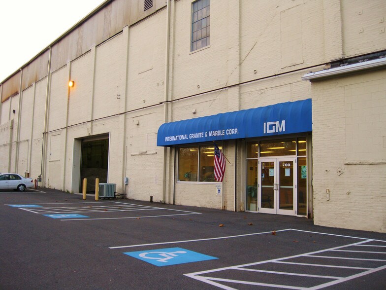 1139 Lehigh Ave, Whitehall, PA 18052 Industrial For Lease