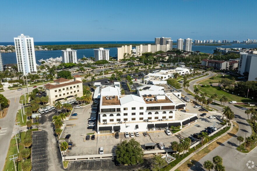 More Photos Of 1201 US Highway 1, North Palm Beach General Retail For Lease