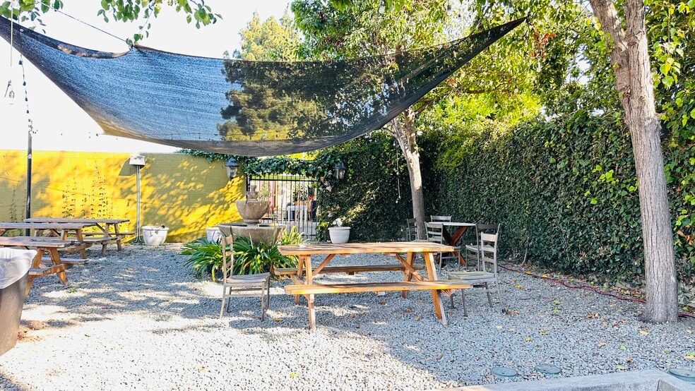 More Photos Of 4050 Alder Ave, Fremont Freestanding For Sale