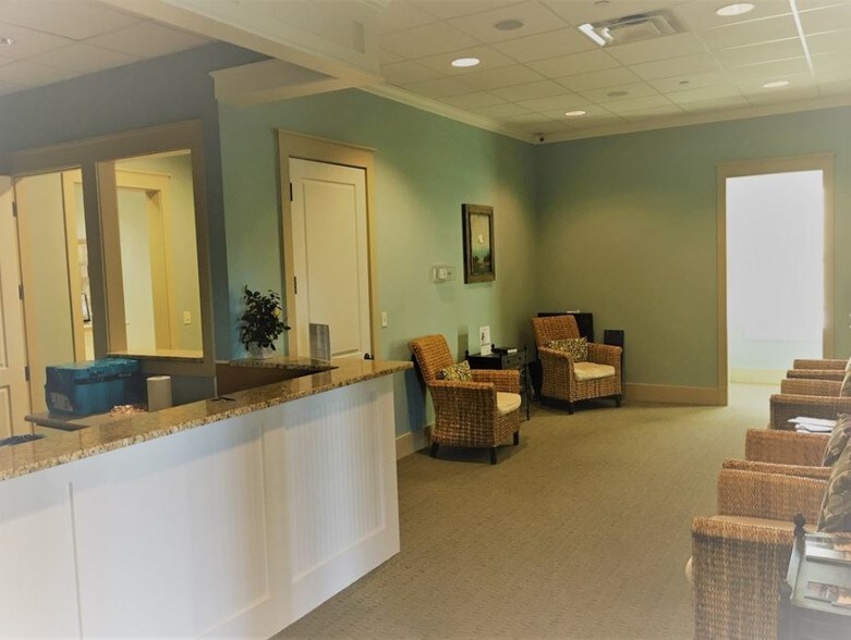 More Photos Of 4357 Lafayette St, Marianna Medical For Sale