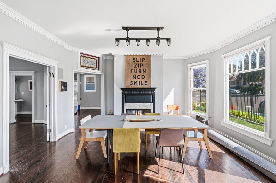 More Photos Of 1940 Market St, San Diego Office For Sale