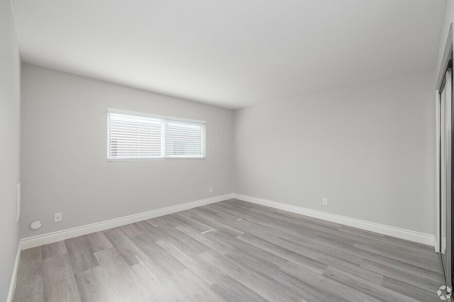 More Photos Of 1628 W 218th St, Torrance Apartments For Sale