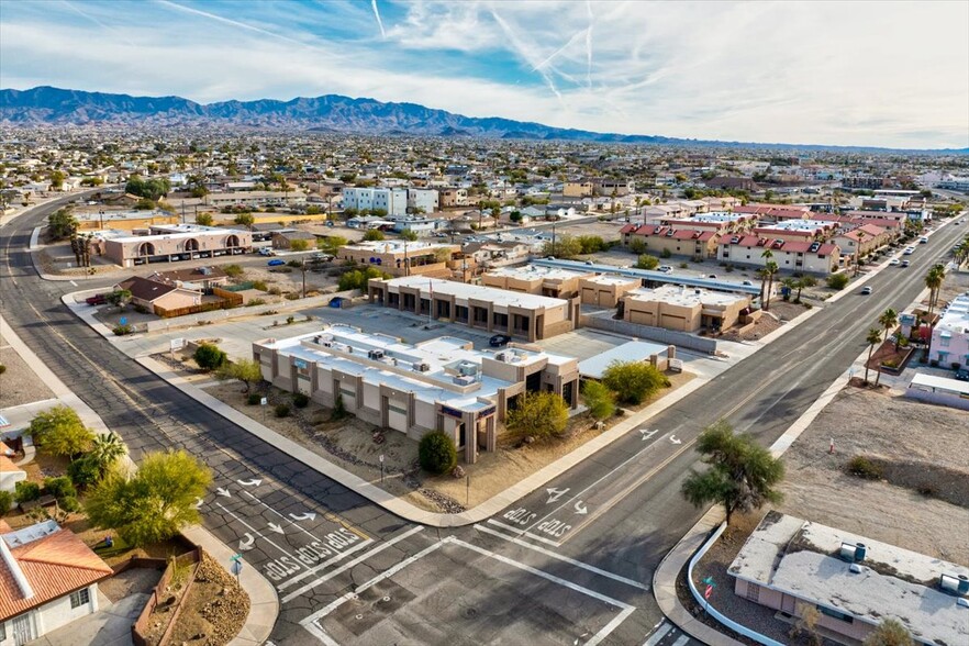 Primary Photo Of 2035 Mesquite Ave, Lake Havasu City Medical For Sale