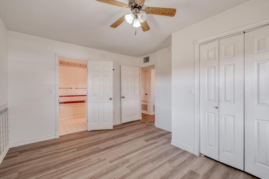 More Photos Of 829 State Highway 21 W, Cedar Creek Specialty For Sale