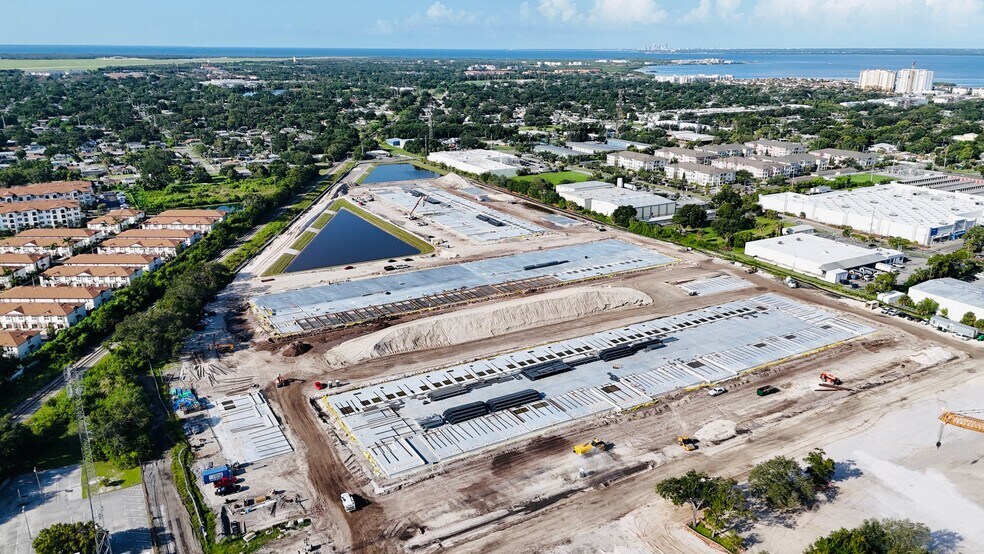More Photos Of 4130 W Gandy Blvd, Tampa Unknown For Lease