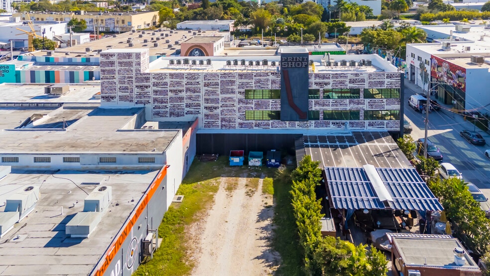 More Photos Of 2509 N Miami Ave, Miami Loft Creative Space For Lease