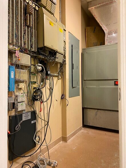 More Photos Of 3400 Kori Rd, Jacksonville Loft Creative Space For Sale