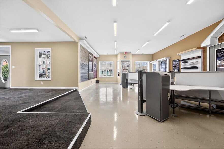 More Photos Of 114-116 E Orleans St, Pacific Office For Sale