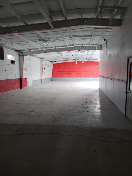 More Photos Of 730 N Glenn Rd, Casper Service For Lease