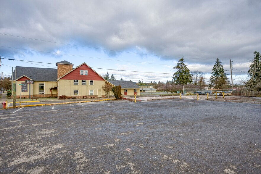 More Photos Of 452 SE Main St, Willamina Auto Repair For Sale