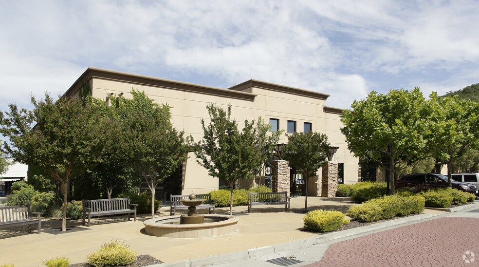 More Photos Of 4320 Redwood Hwy, San Rafael Warehouse For Sale